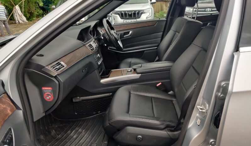 Mercedes E Class E 250 CDI Avantgarde full