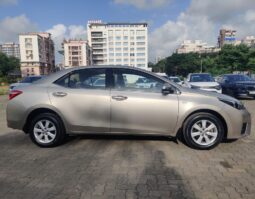 Toyota Corolla Altis 1.8 G full