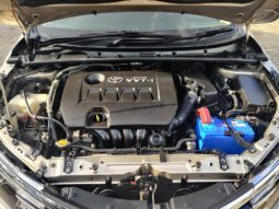 Toyota Corolla Altis 1.8 G full