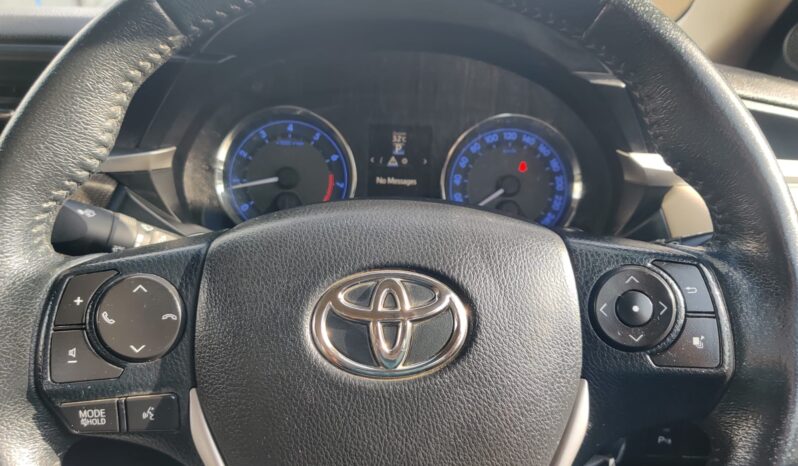 Toyota Corolla Altis 1.8 G full