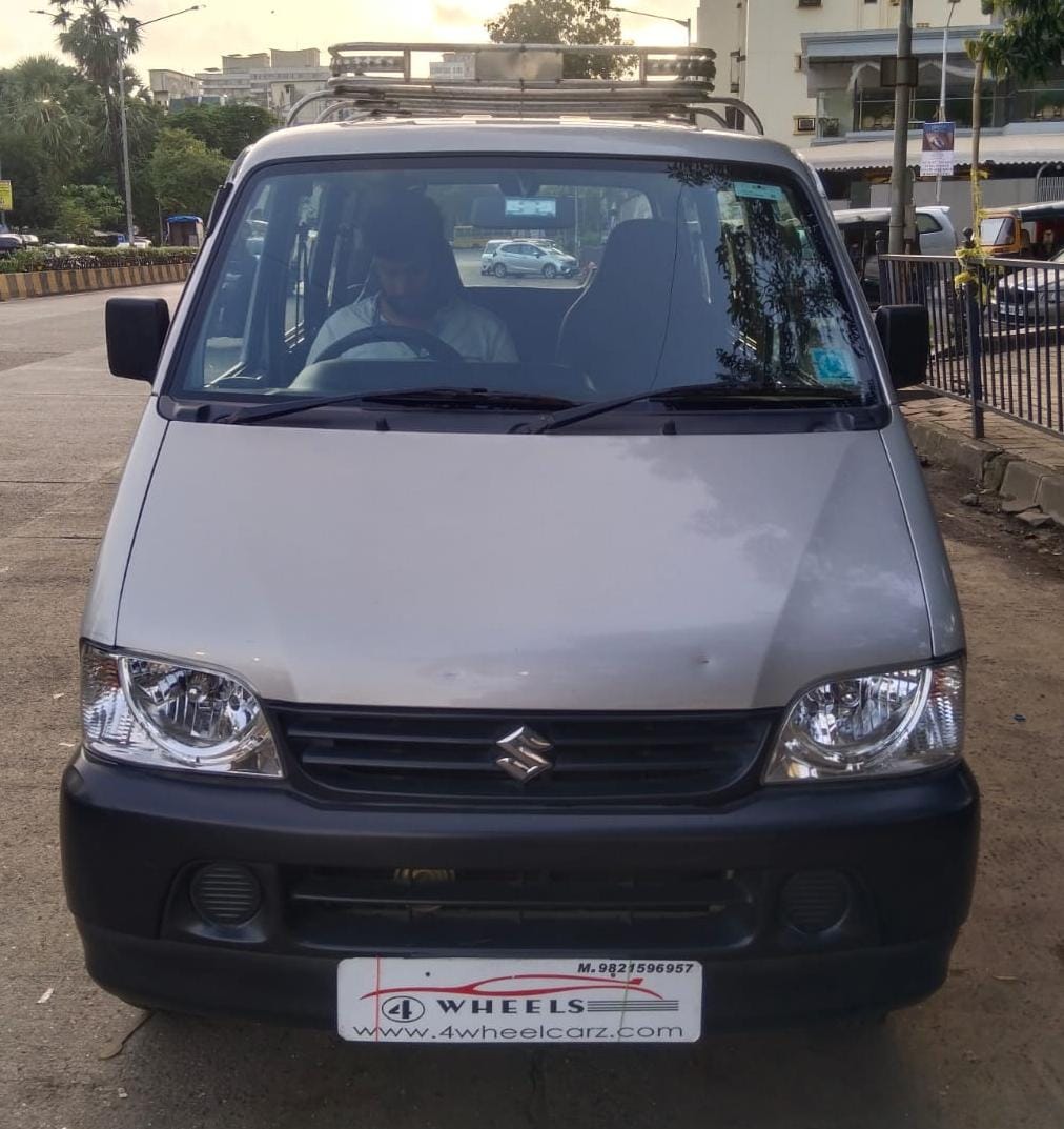 Maruti Eeco 7STR With AC - 4 Wheels