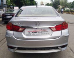 Honda City 1.5 VX CVT (I VTEC) With Sunroof full