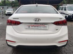 Hyundai Verna 1.6 CRDI SX(O) full