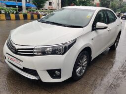 Toyota Corolla Altis 1.8 VL full