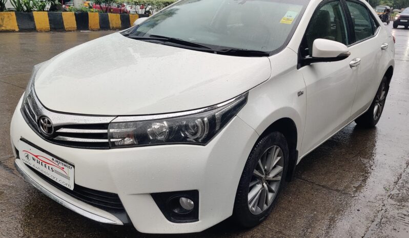 Toyota Corolla Altis 1.8 VL full