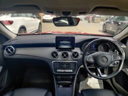 Mercedes GLA 200 Sport full