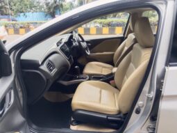 Honda City 1.5 VX CVT (I VTEC) With Sunroof full