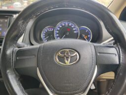 Toyota Yaris 1.5 J full