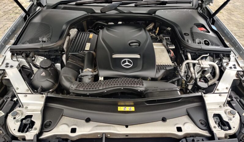 Mercedes E Class E 200 CGI BE full