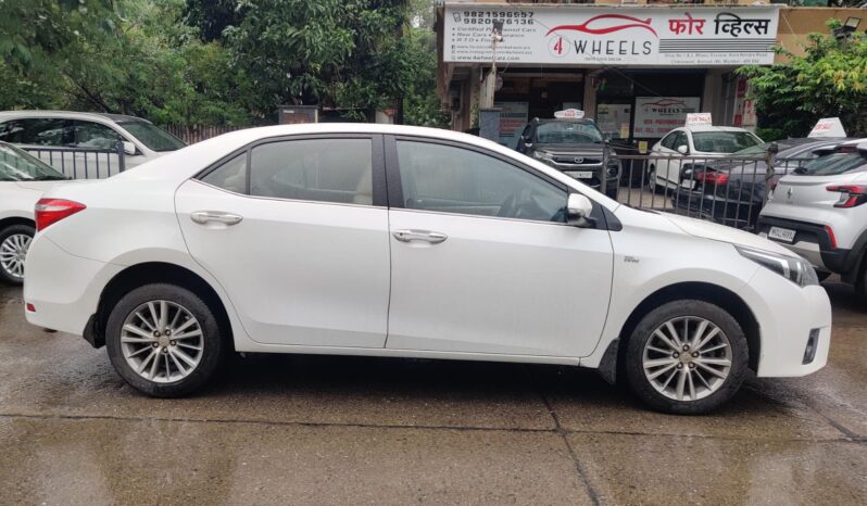 Toyota Corolla Altis 1.8 VL full