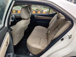 Toyota Corolla Altis 1.8 VL full