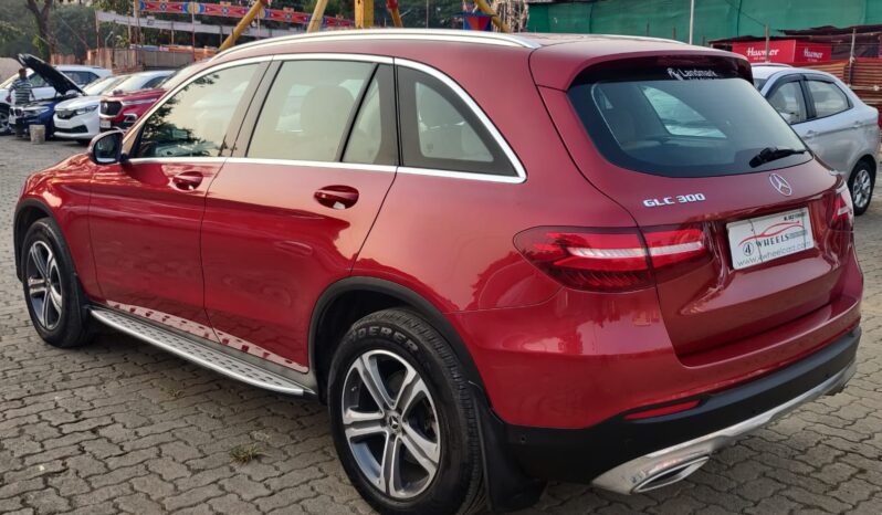 Mercedes GLC 300 4MATIC full