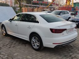 AUDI A4 35 TFSI Technology Pack full