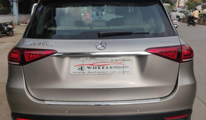 Mercedes GLE 300 D 4Matic full