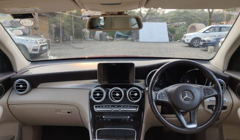 Mercedes GLC 300 4MATIC full