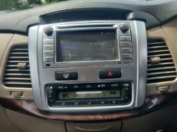 Toyota Innova V MT 8STR full