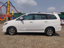 Toyota Innova V MT 8STR full