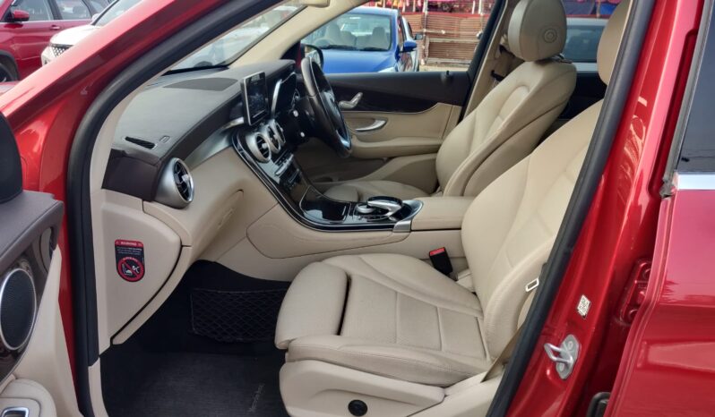 Mercedes GLC 300 4MATIC full