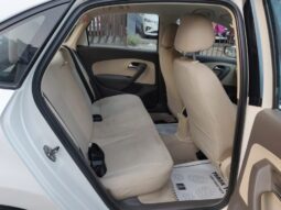 Volkswagen Vento 1.6 MPI Highline full