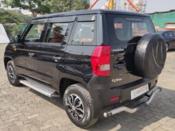 Mahindra TUV300 T4 MHawk full