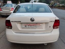 Volkswagen Vento 1.6 MPI Highline full