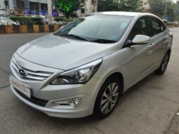 Hyundai Verna 1.6 VTVT SX full