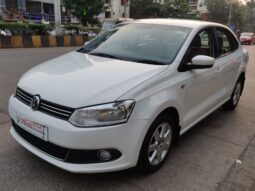 Volkswagen Vento 1.6 MPI Highline full