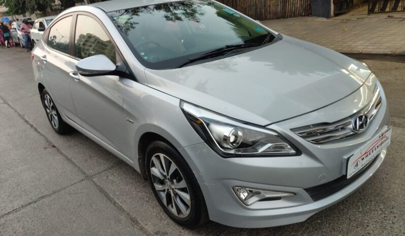 Hyundai Verna 1.6 VTVT SX full