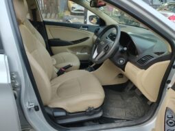 Hyundai Verna 1.6 VTVT SX full