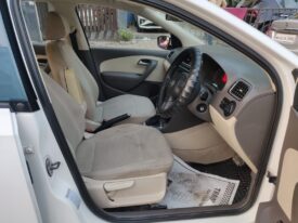 Volkswagen Vento 1.6 MPI Highline