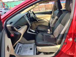 Toyota Yaris 1.5 J full