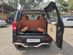 Mahindra TUV300 T4 MHawk full