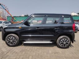 Mahindra TUV300 T4 MHawk full