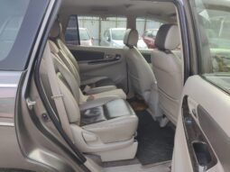 Toyota Innova 2.5 Z  7STR full