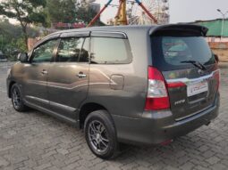 Toyota Innova 2.5 Z  7STR full