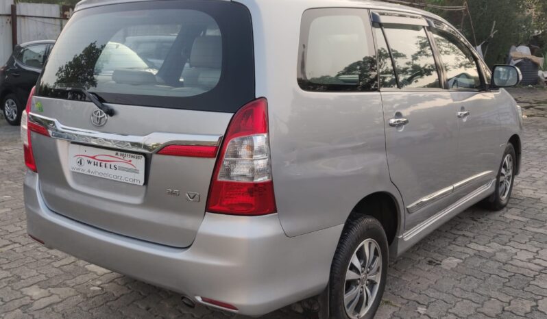 Toyota Innova V 7STR full