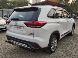 Toyota Innova Hycross  ZX Hybrid full