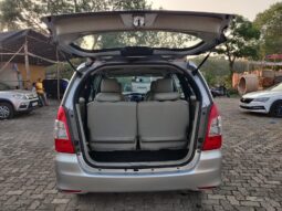 Toyota Innova V 7STR full