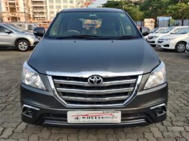 Toyota Innova 2.5 Z  7STR