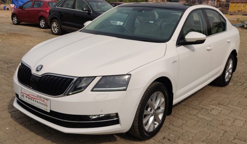 Skoda Octavia L&K full