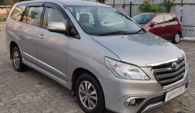 Toyota Innova V 7STR full