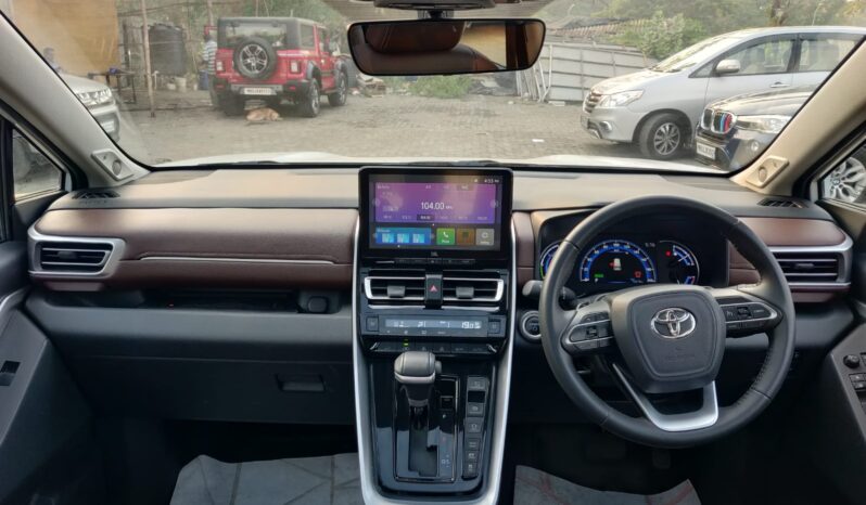 Toyota Innova Hycross  ZX Hybrid full