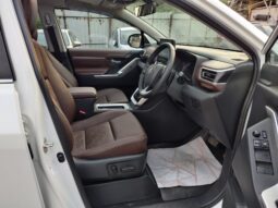 Toyota Innova Hycross  ZX Hybrid full