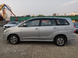 Toyota Innova V 7STR full