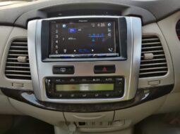 Toyota Innova 2.5 Z  7STR full