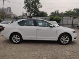 Skoda Octavia L&K full