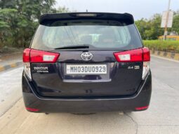 Toyota Innova Crysta 2.4 G 8STR full