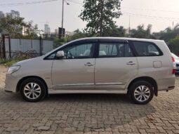 Toyota Innova 2.5 V 7STR full