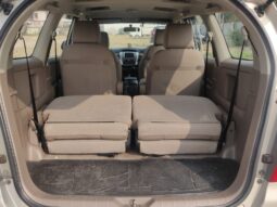 Toyota Innova 2.5 V 7STR full