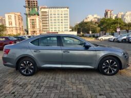 Skoda Superb 2.0 TSI full